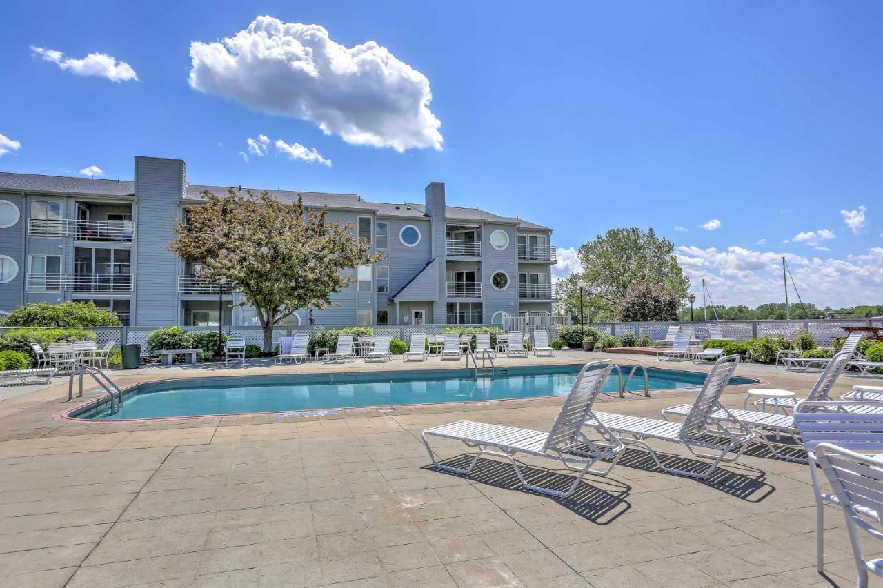 Charming Port Clinton Condo With Community Amenities Exterior photo